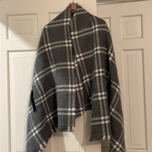 Talbots gray and white poncho style sweater